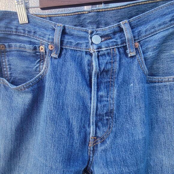 Levis 501 Button Fly Straight Leg Denim Jeans 31 X 30 - Picture 7 of 9